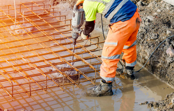 Best Concrete Pool Decks in Canutillo, TX